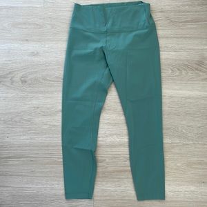 Sea foam green Lululemon leggings 25”